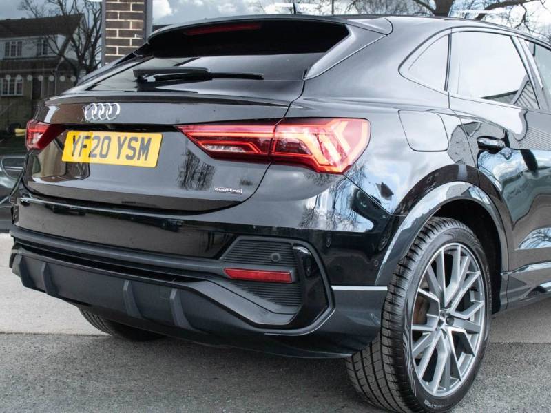 Audi Q3   Registered:2020(20)