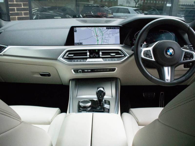 BMW X5   Registered:2019(69)