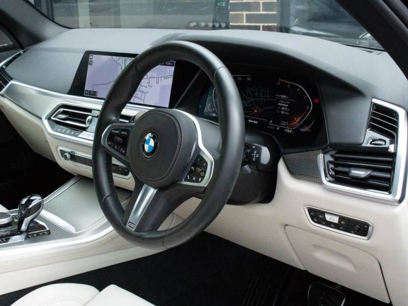 BMW X5   Registered:2019(69)