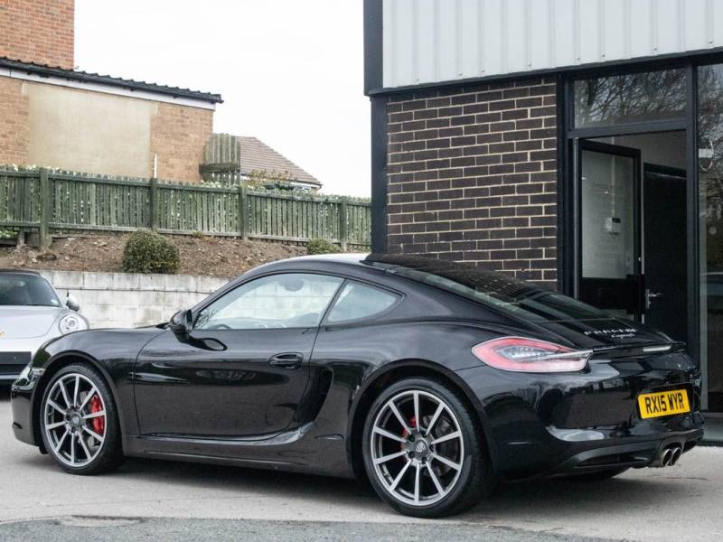 Porsche Cayman   Registered:2015(15)