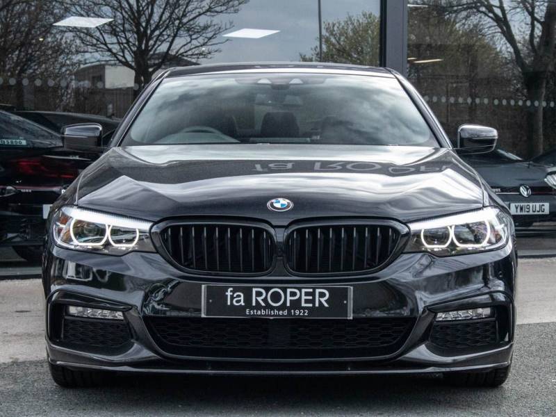 BMW 5 Series   Registered:2018(18)