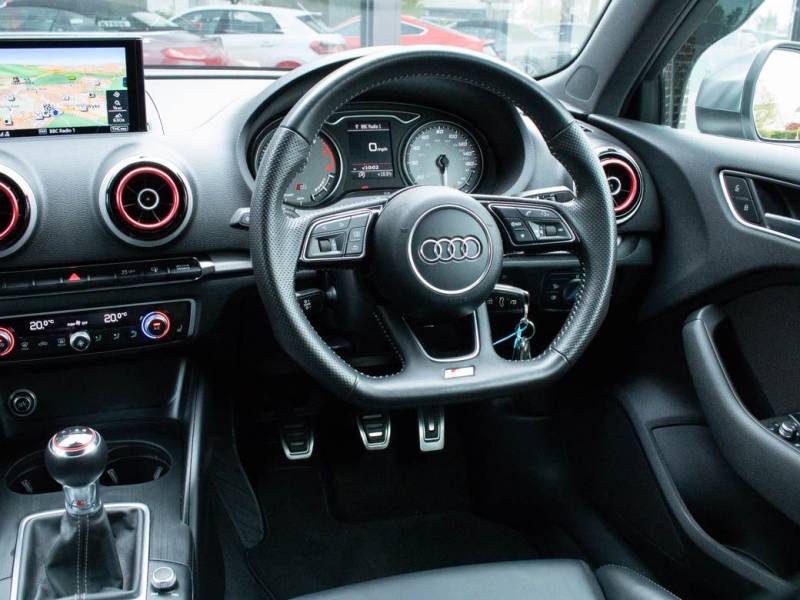 Audi A3   Registered:2017(66)