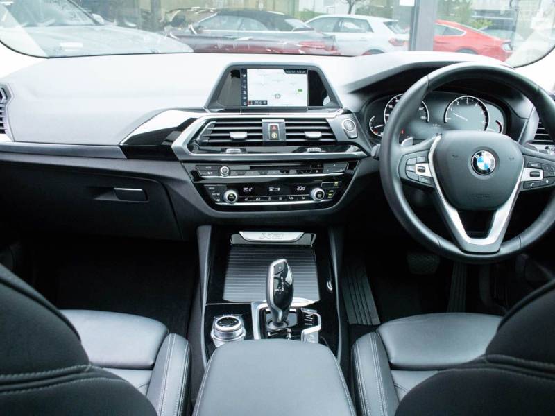 BMW X3   Registered:2018(18)