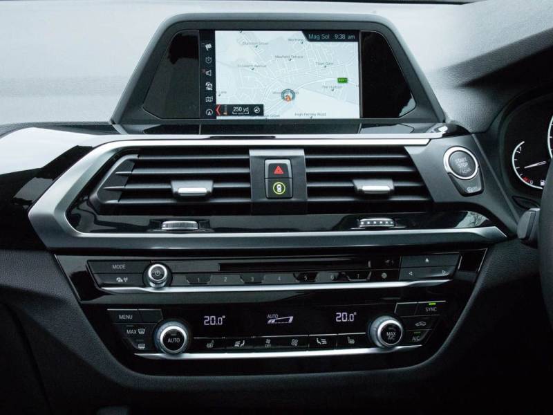 BMW X3   Registered:2018(18)