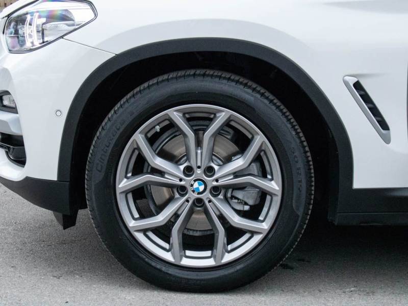 BMW X3   Registered:2018(18)