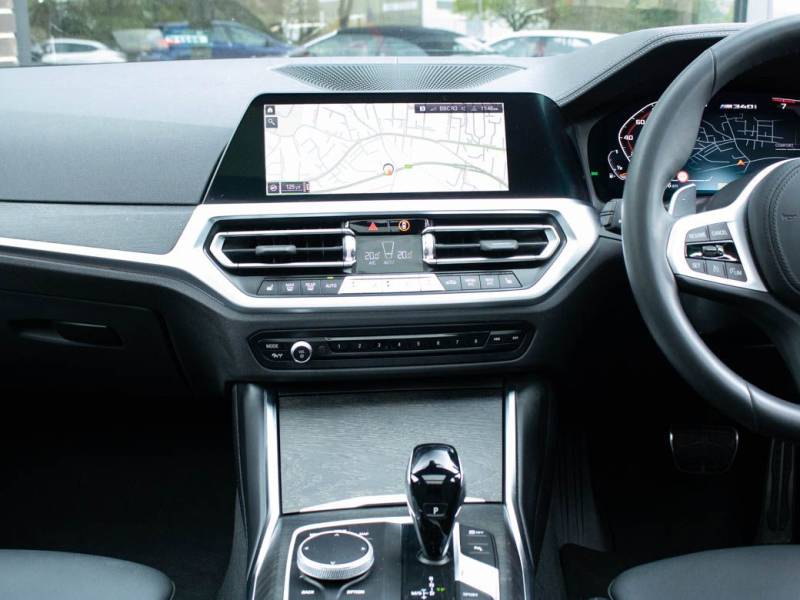 BMW 3 Series   Registered:2021(71)