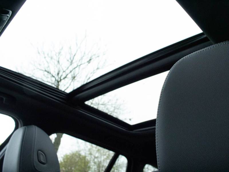 BMW 3 Series   Registered:2021(71)