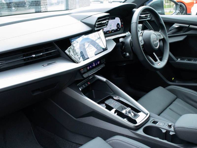 Audi A3   Registered:2022(22)