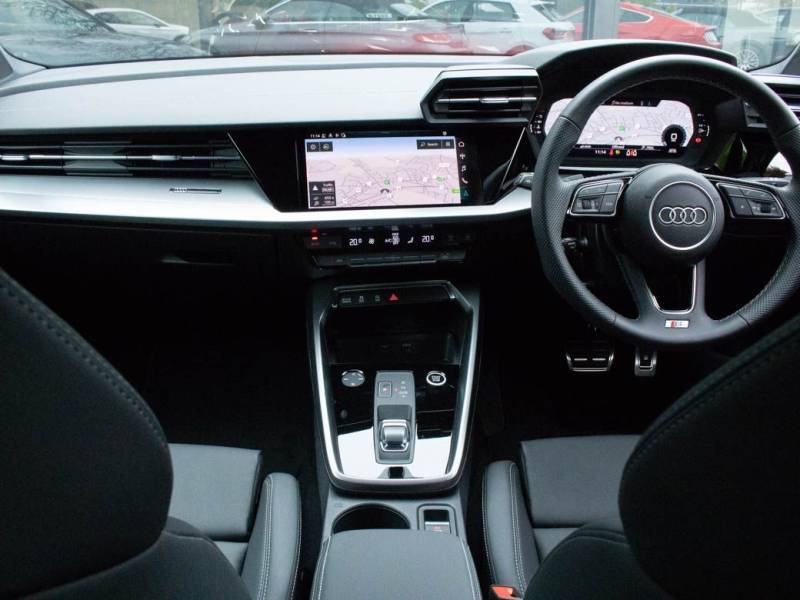 Audi A3   Registered:2022(22)