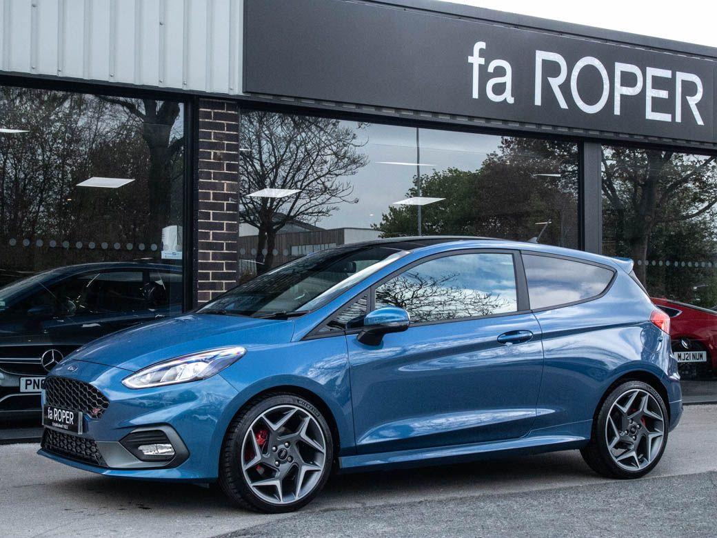 Ford Fiesta 1.5 ST-3 Ecoboost Performance Pack 3 door 200ps Hatchback Petrol Ford Performance Blue