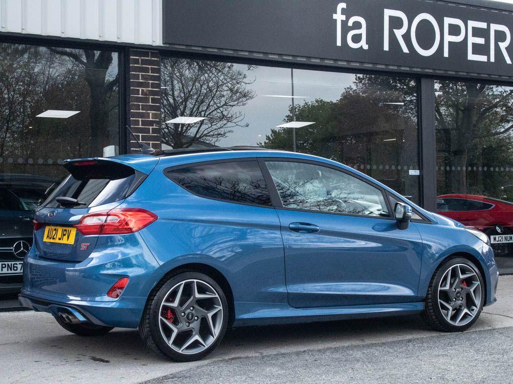 Ford Fiesta 1.5 ST-3 Ecoboost Performance Pack 3 door 200ps Hatchback Petrol Ford Performance Blue