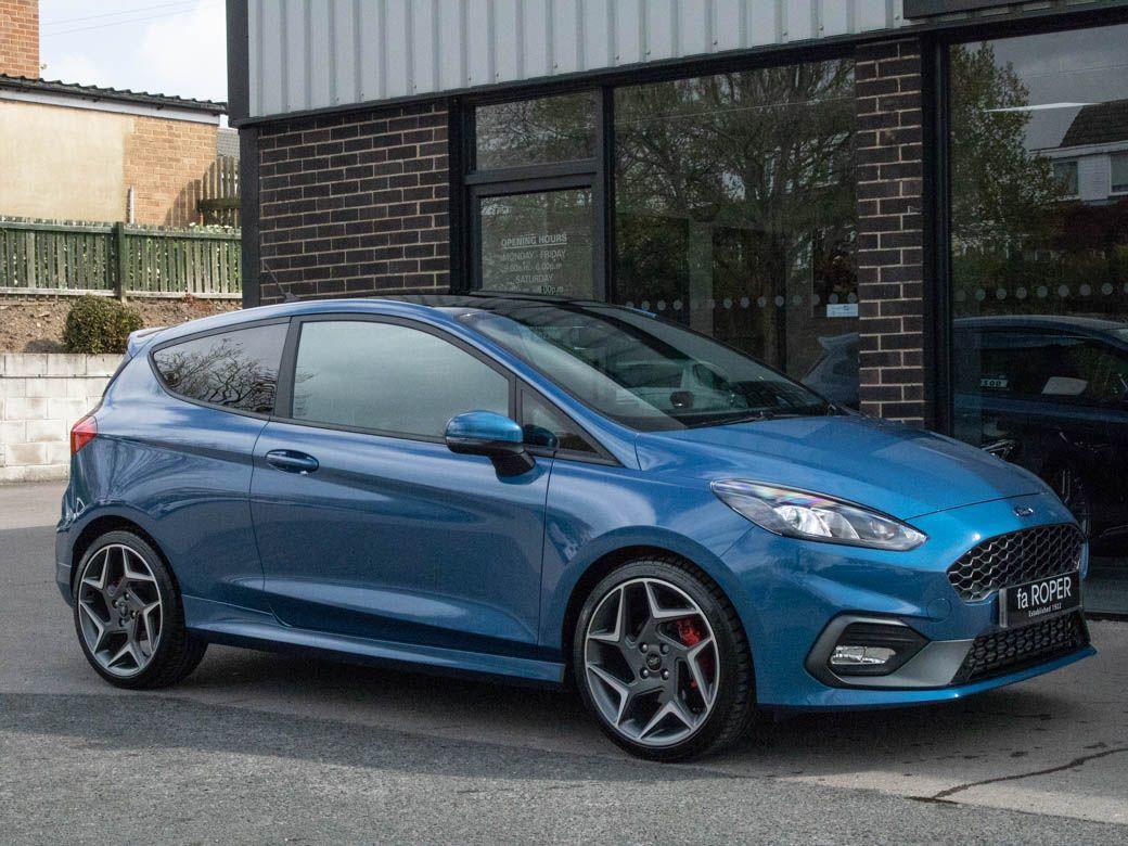 Ford Fiesta 1.5 ST-3 Ecoboost Performance Pack 3 door 200ps Hatchback Petrol Ford Performance Blue