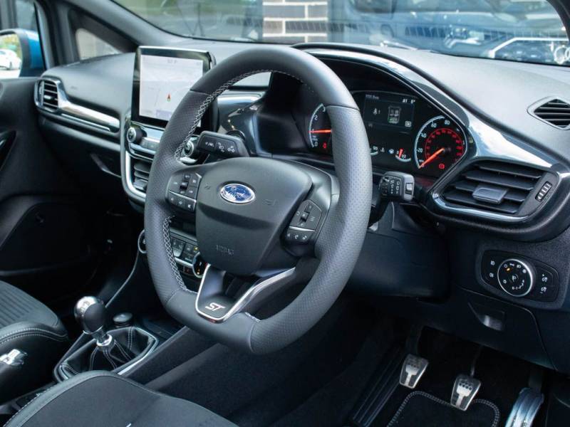 Ford Fiesta   Registered:2021(21)