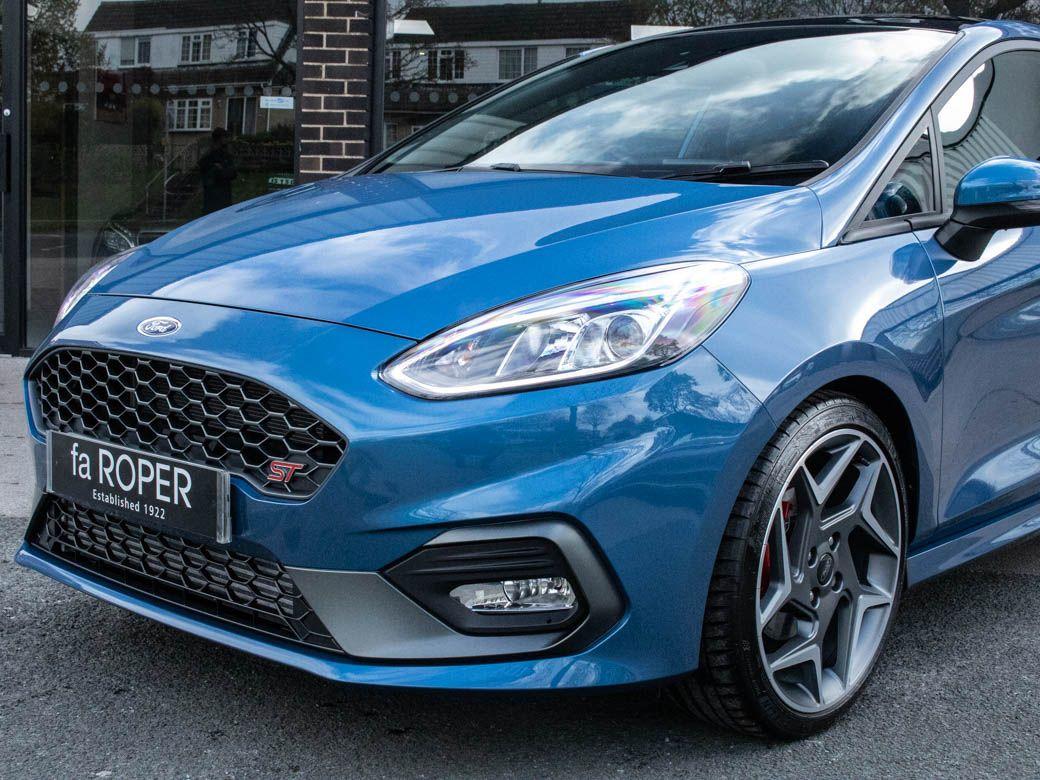 Ford Fiesta 1.5 ST-3 Ecoboost Performance Pack 3 door 200ps Hatchback Petrol Ford Performance Blue