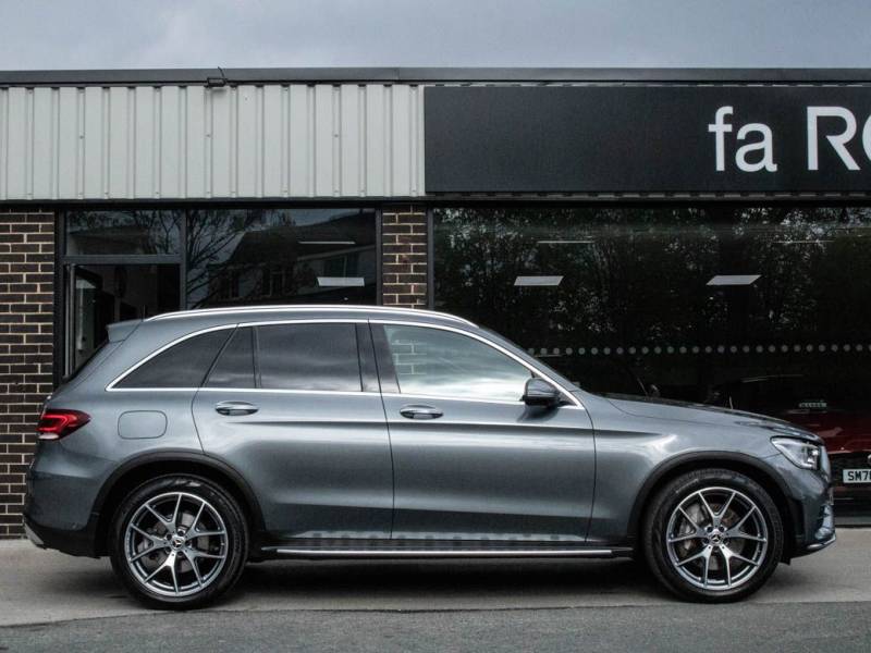 Mercedes Benz GLC   Registered:2020(20)