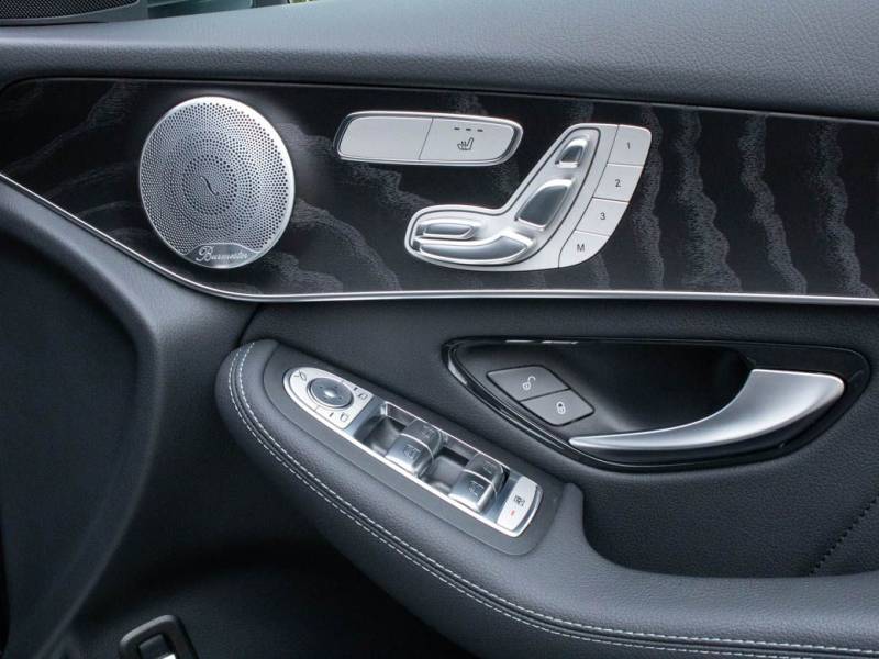 Mercedes Benz GLC   Registered:2020(20)