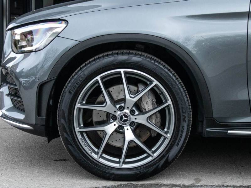 Mercedes Benz GLC   Registered:2020(20)