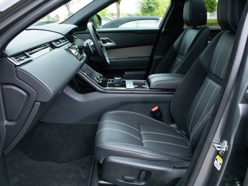 Land Rover Range Rover Velar   Registered:2018(18)