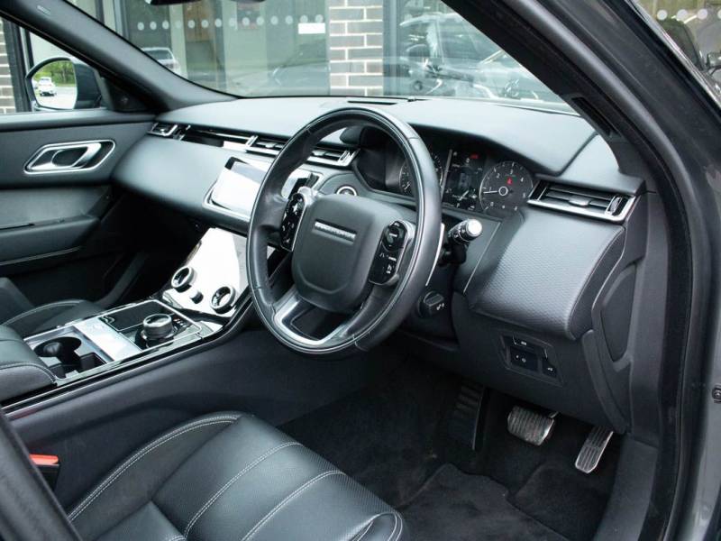 Land Rover Range Rover Velar   Registered:2018(18)