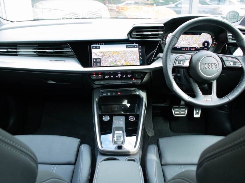 Audi A3   Registered:2020(70)