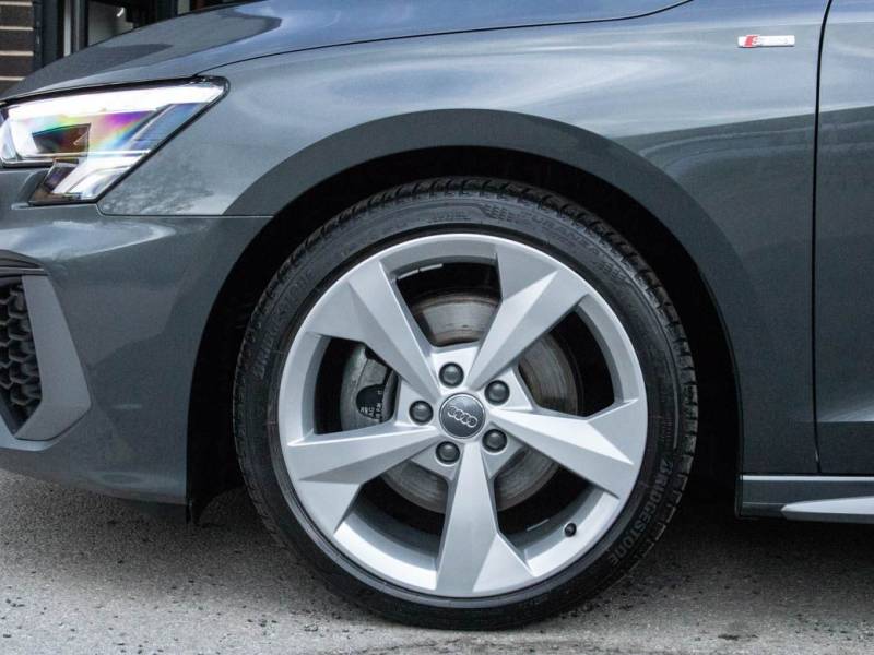 Audi A3   Registered:2020(70)