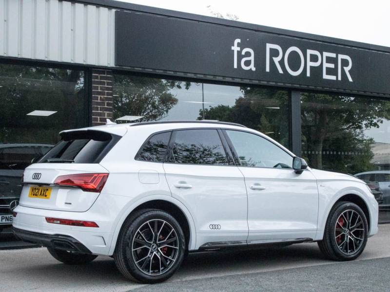 Audi Q5   Registered:2021(21)