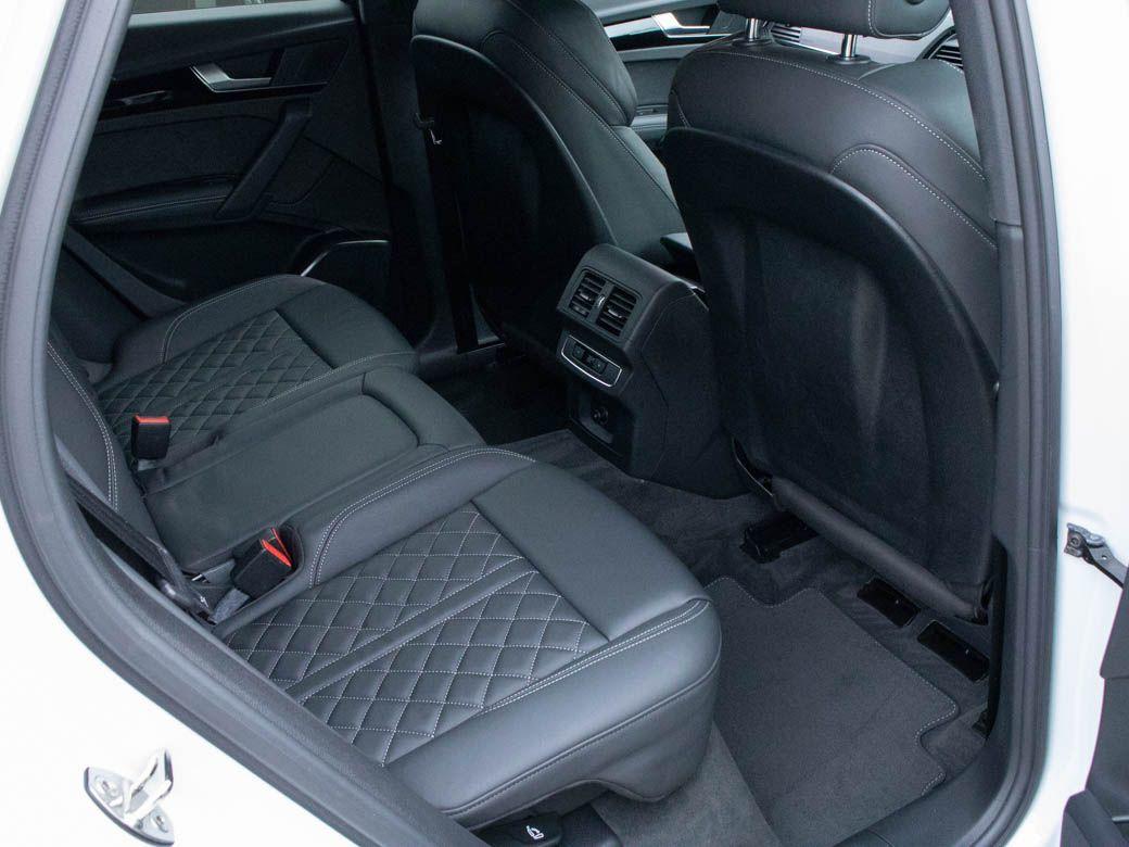Audi Q5 2.0 TFSIe 50 Edition 1 quattro S-tronic PHEV Estate Petrol / Electric Hybrid Glacier White Metallic