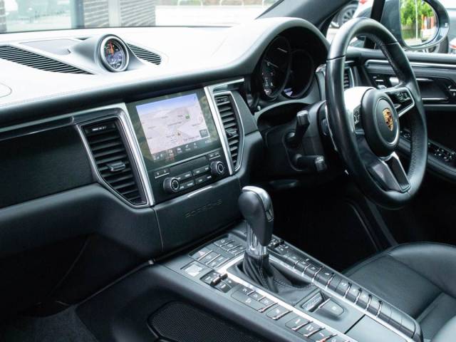 2016 Porsche Macan GTS 3.0T V6 AWD PDK 360ps