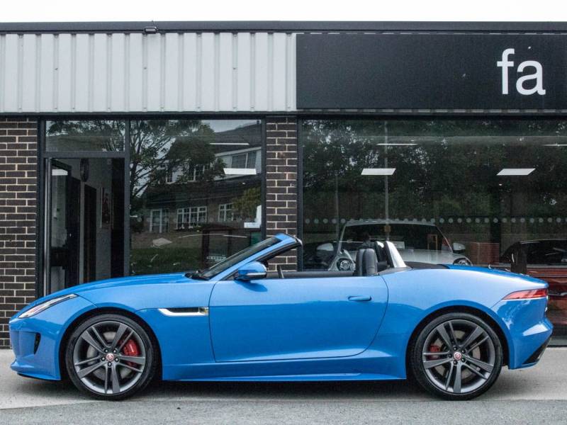 Jaguar F Type   Registered:2017(17)