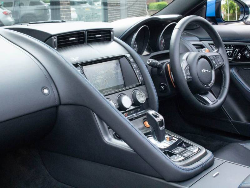 Jaguar F Type   Registered:2017(17)