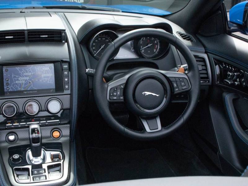 Jaguar F Type   Registered:2017(17)