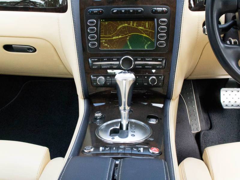Bentley Continental GT   Registered:2006(56)