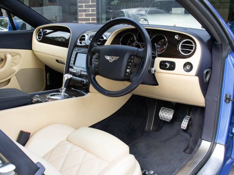 Bentley Continental GT   Registered:2006(56)