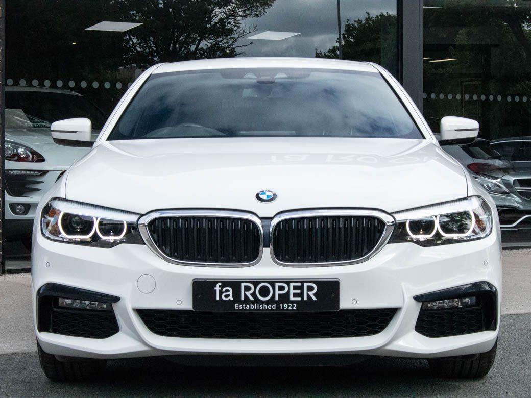 BMW 5 Series 2.0 530e xDrive M Sport Plus Pack Auto PHEV Saloon Petrol / Electric Hybrid Alpine White