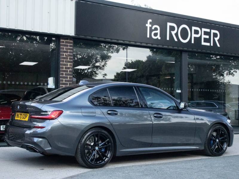 BMW 3 Series   Registered:2020(70)