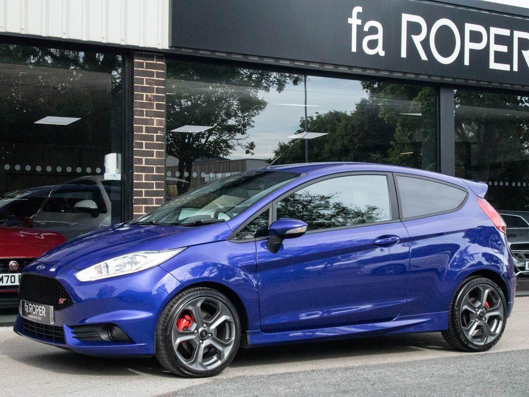 Ford Fiesta 1.6 EcoBoost ST-2 3 door 182ps Hatchback Petrol Deep Impact Blue Metallic