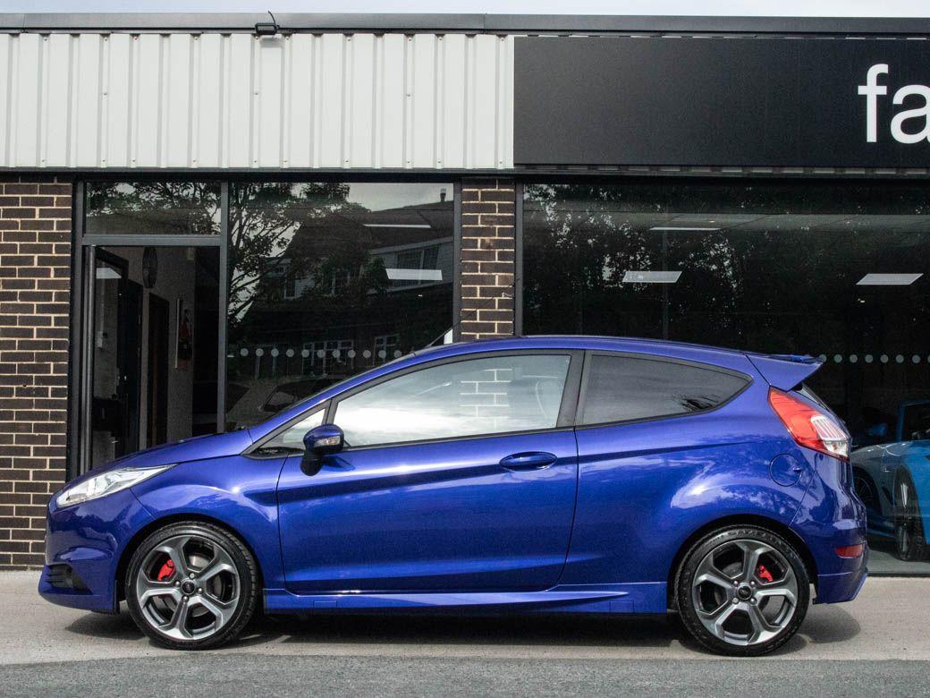 Ford Fiesta 1.6 EcoBoost ST-2 3 door 182ps Hatchback Petrol Deep Impact Blue Metallic