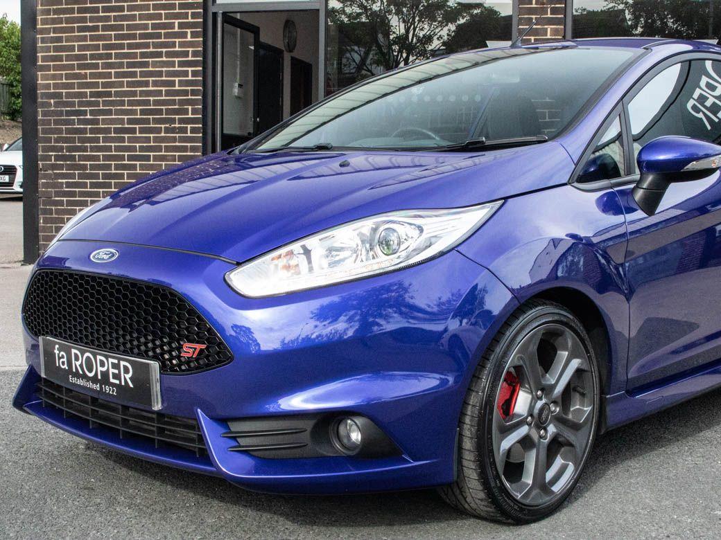 Ford Fiesta 1.6 EcoBoost ST-2 3 door 182ps Hatchback Petrol Deep Impact Blue Metallic