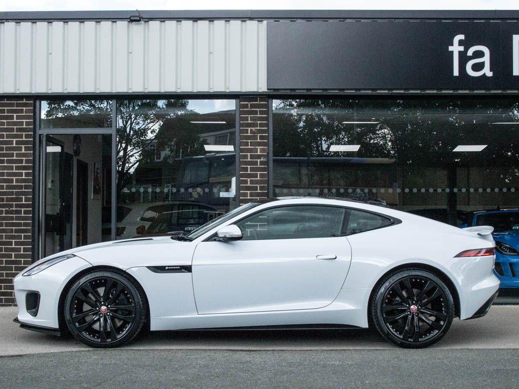 Jaguar F-Type 3.0V6 R-Dynamic Auto 380ps Coupe Petrol Yulong White Metallic