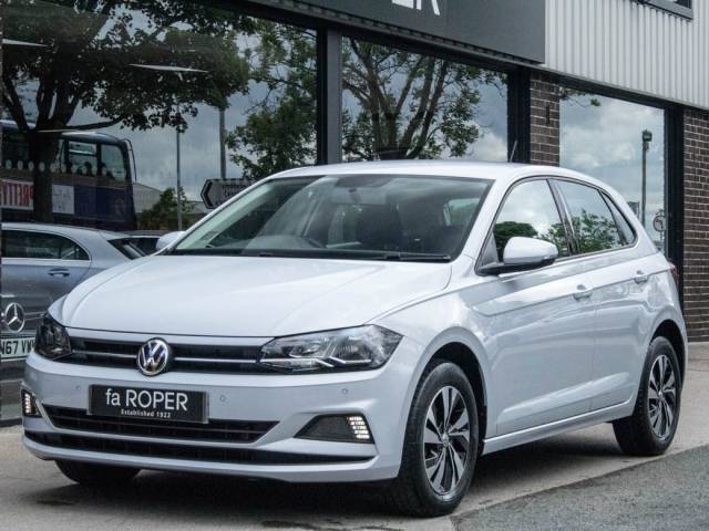 Volkswagen Polo 1.0 TSI SE 5 door 95ps Hatchback Petrol White Silver Metallic