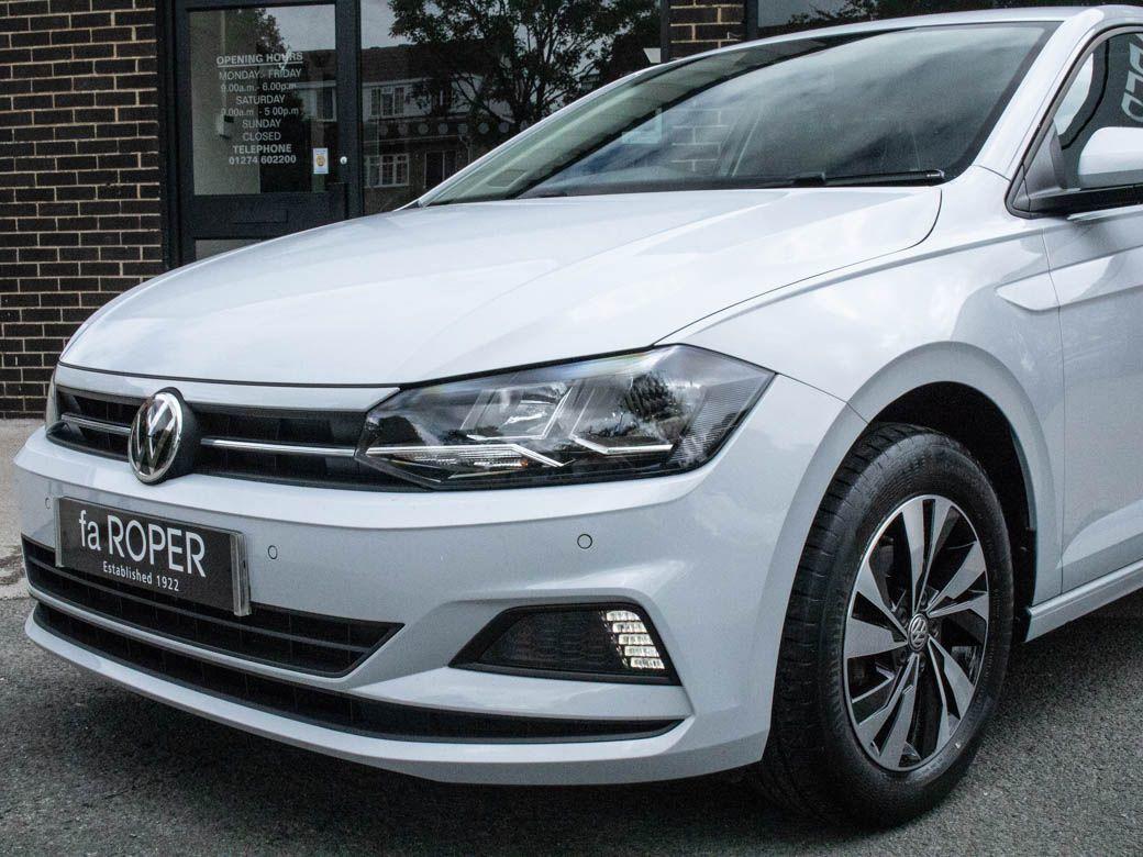 Volkswagen Polo 1.0 TSI SE 5 door 95ps Hatchback Petrol White Silver Metallic