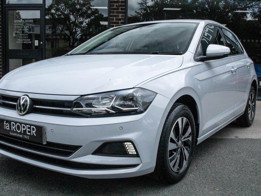 Volkswagen Polo 1.0 TSI SE 5 door 95ps Hatchback Petrol White Silver Metallic