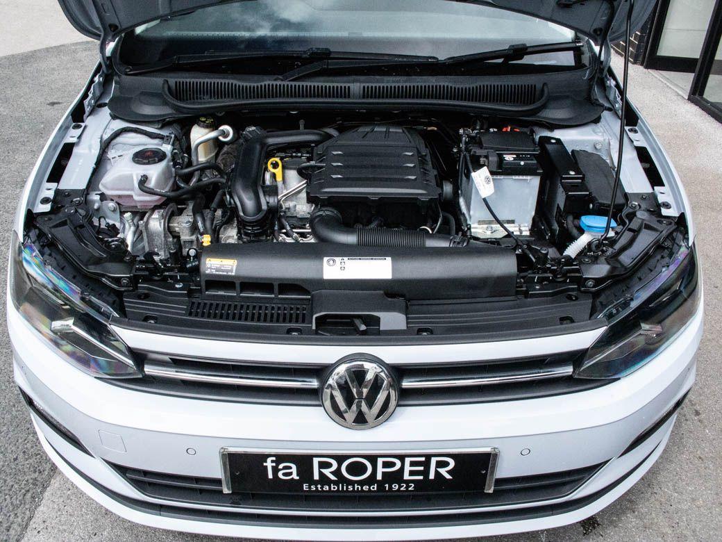 Volkswagen Polo 1.0 TSI SE 5 door 95ps Hatchback Petrol White Silver Metallic