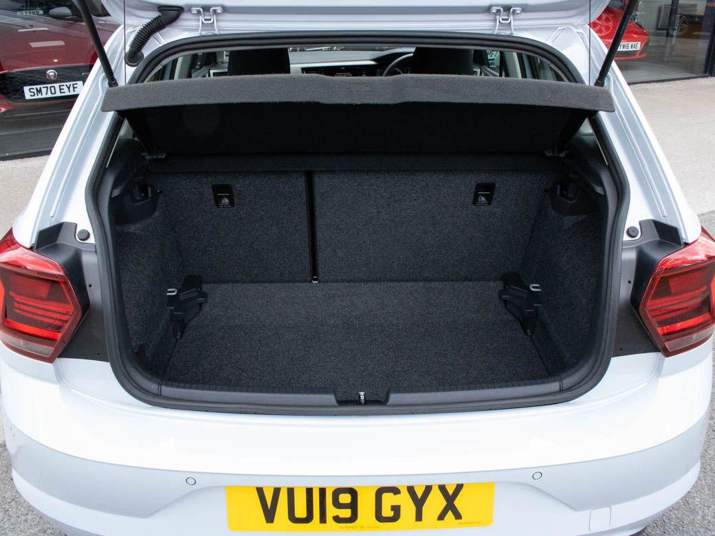 Volkswagen Polo 1.0 TSI SE 5 door 95ps Hatchback Petrol White Silver Metallic