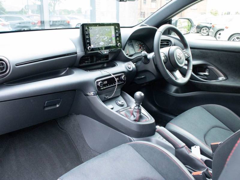 Toyota Gr Yaris   Registered:2022(22)