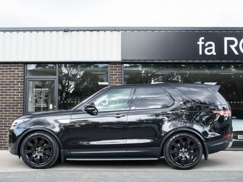 Land Rover Discovery   Registered:2017(67)