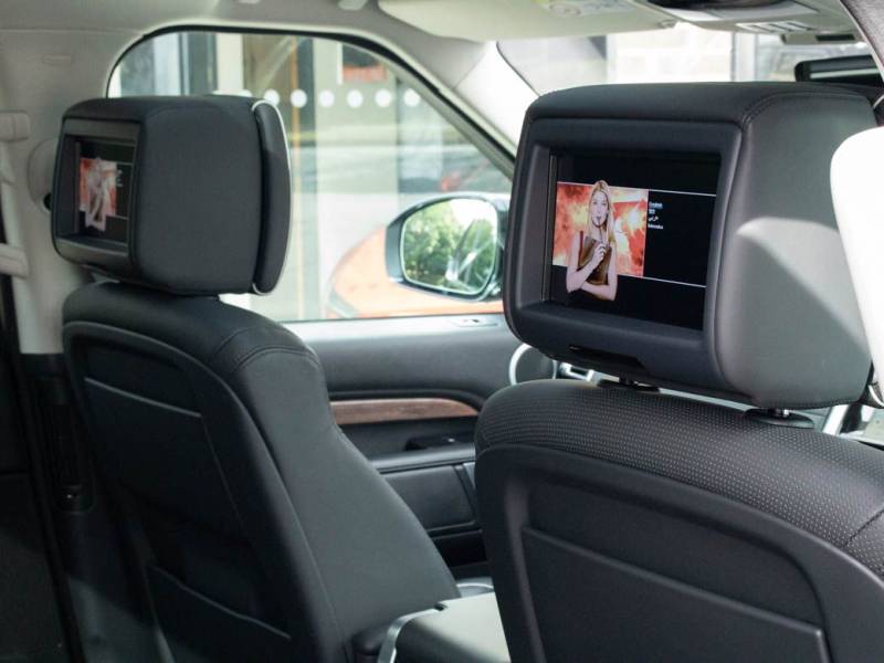 Land Rover Discovery   Registered:2017(67)