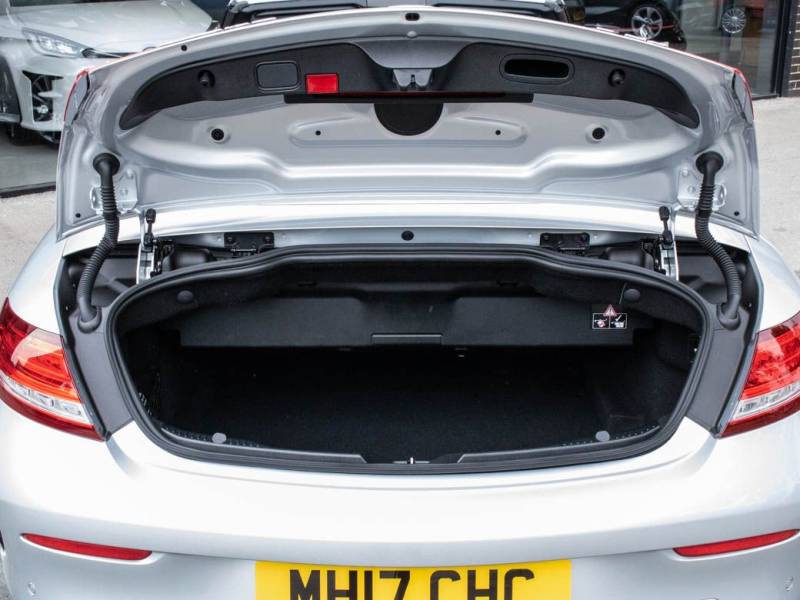 Mercedes Benz C Class   Registered:2017(17)