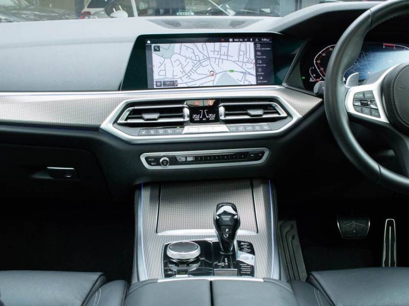 BMW X5   Registered:2019(19)