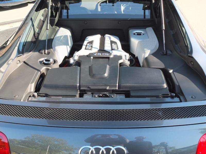 Audi R8   Registered:2014(64)